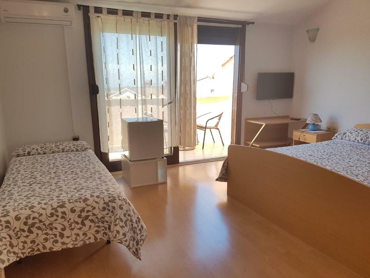 Rooms Siesta Пореч Екстер'єр фото