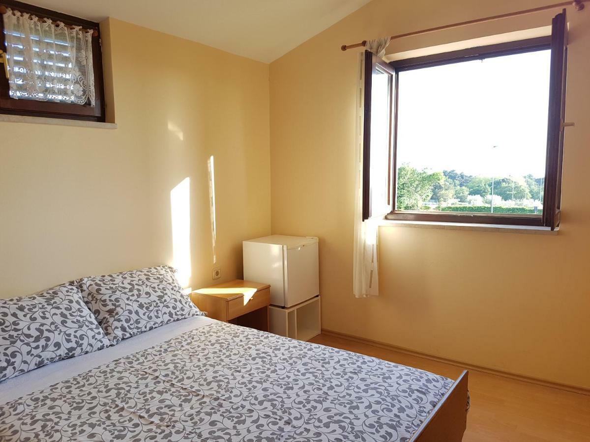 Rooms Siesta Пореч Екстер'єр фото