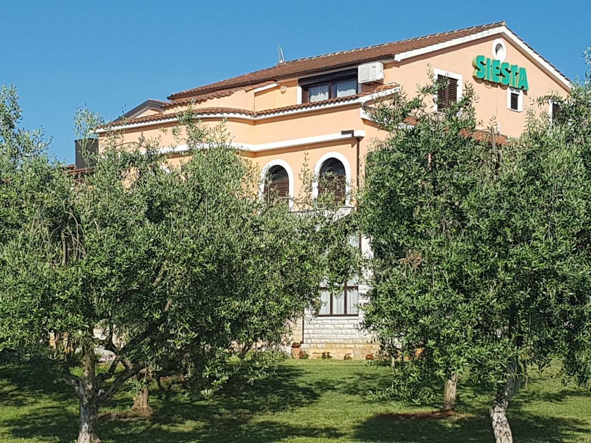 Rooms Siesta Пореч Екстер'єр фото